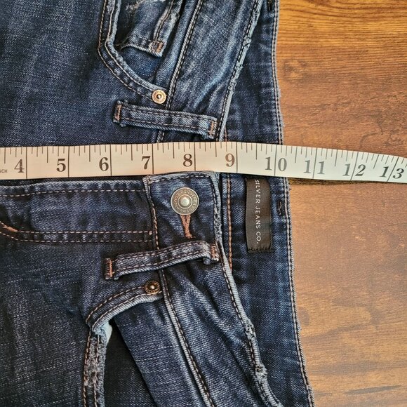Silver Jeans Size 25 Avery Slim Bootcut Raw Hem Low Rise Dark Wash Western - Picture 8 of 11
